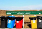 新西兰：垃圾分六类，家家三个桶