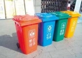 滨湖区首次在农贸市场 设置分类垃圾桶