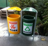 防止被偷，南京垃圾箱改用玻璃钢