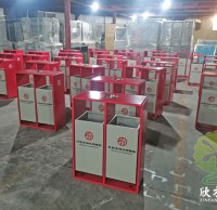 红色中河头景区金属垃圾桶定制案例