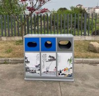 城市街道的守护者三分类不锈钢垃圾桶