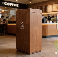 方寸之间的温度商用转木纹不锈钢垃圾桶的定制美学