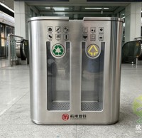 杭州地铁站不锈钢连体分类垃圾桶以匠心工艺守护城市文明