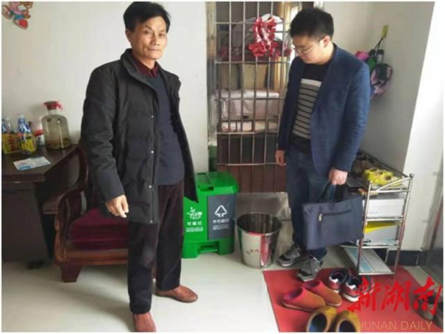 1000个深圳塑料垃圾桶免费分发村民，掀起垃圾分类新热潮